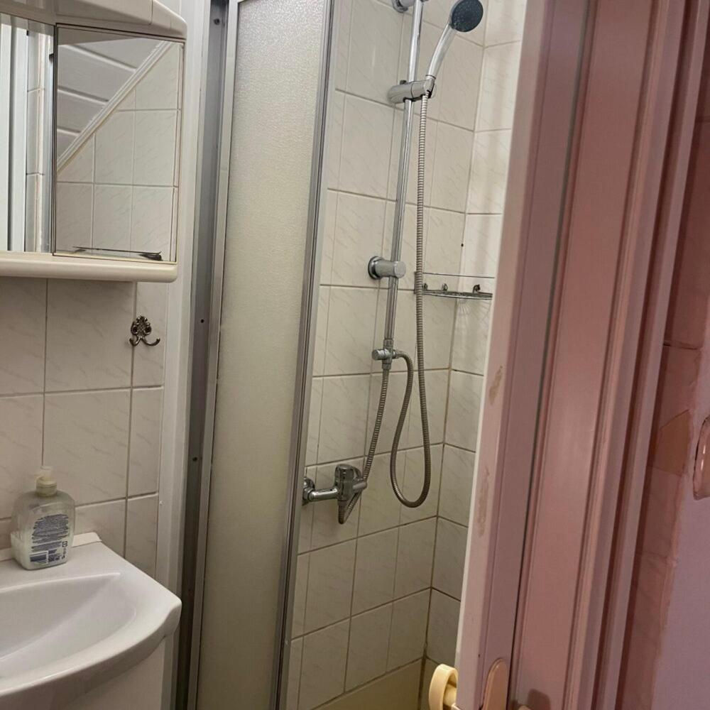 Lenzl'S Panzio Bed & Breakfast Szigetvár Eksteriør bilde